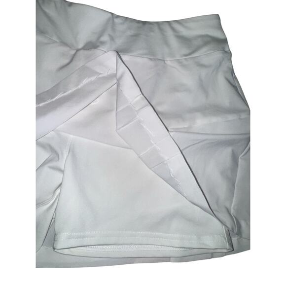 Lands’ End White Active Skort |  Built-in Shorts | Athleisure | M - Picture 3 of 7